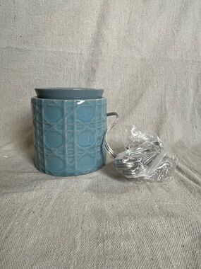 NWT Pink Zebra Blue Wicker Simmer Pot